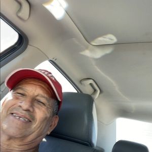 Meet your Posher, Levi